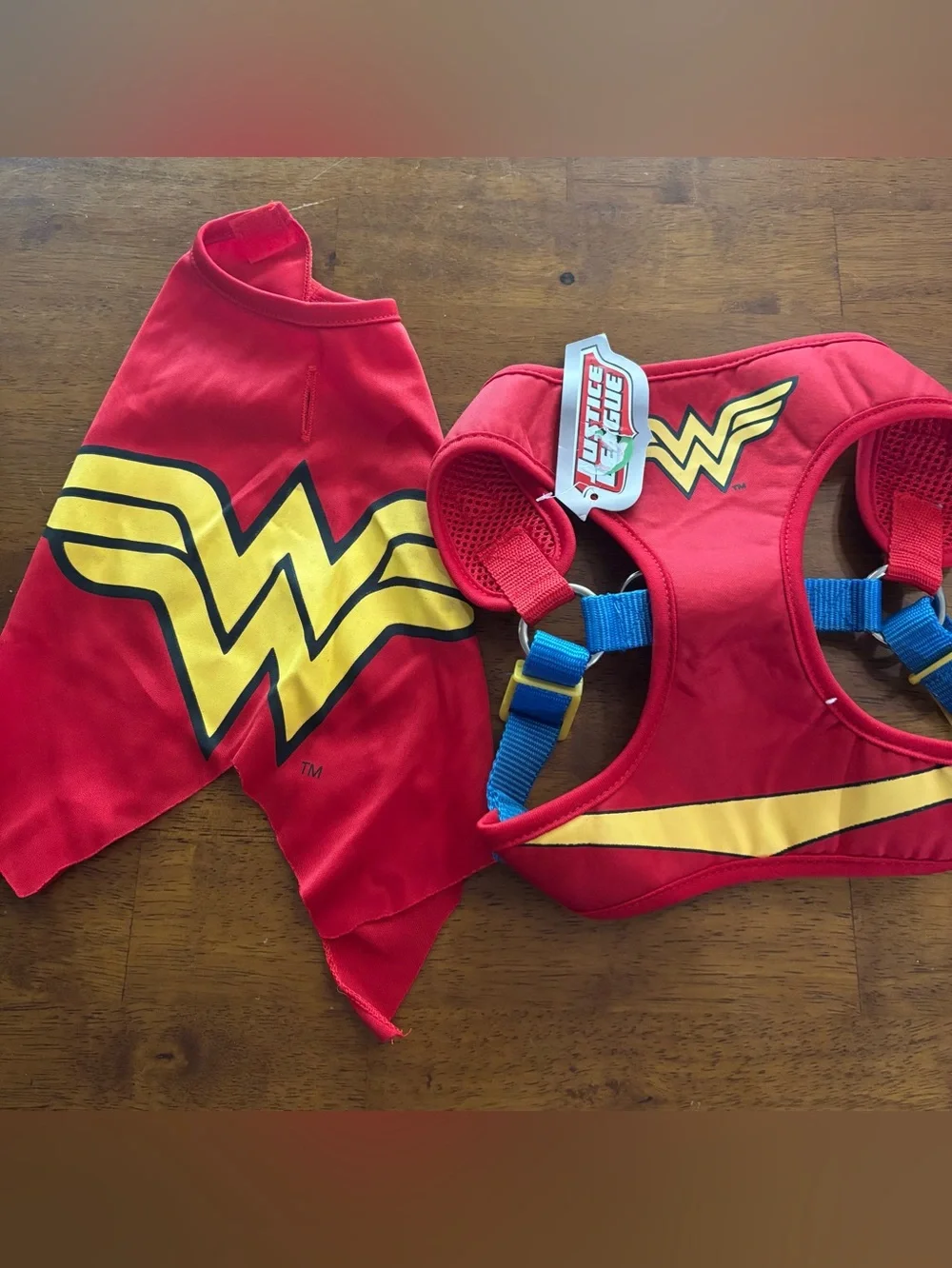 Justice League Wonder Woman Dog Harness Size M New with tags